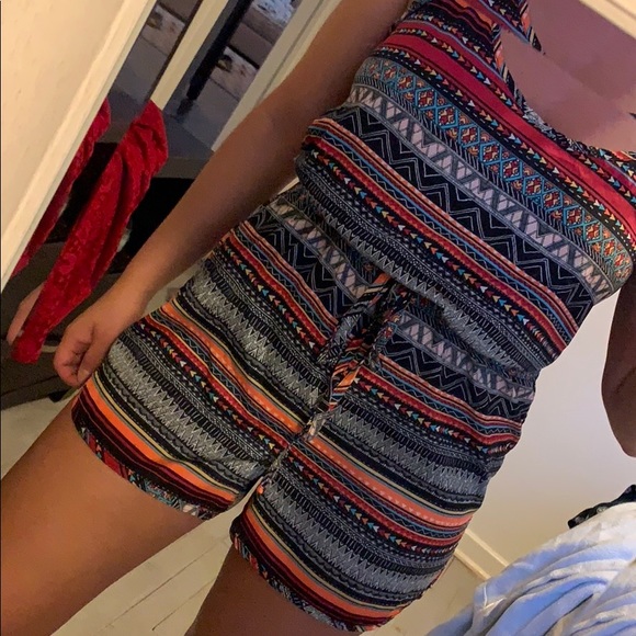 Multi colored, patterned romper. - Picture 3 of 5
